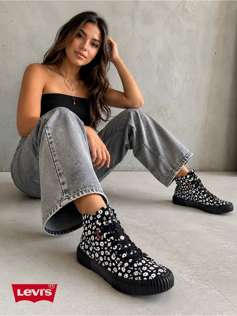 Levi's Girls Black Floral High-Top Canvas Sneakers Lace Up Closed Toe US 5.5 M